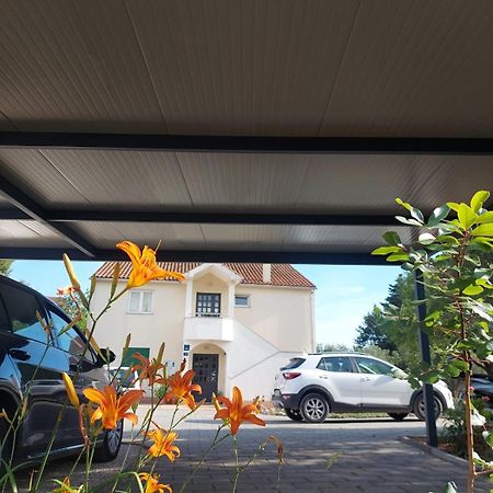 Apartments Skocic ヴォディツェ エクステリア 写真